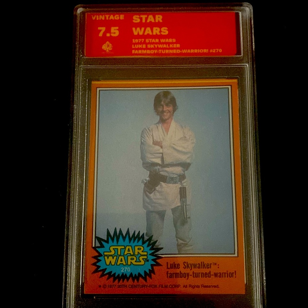 Vintage 1977 Star Wars Luke Skywalker “fanboy turned warrior” #270. Mint 7.5
